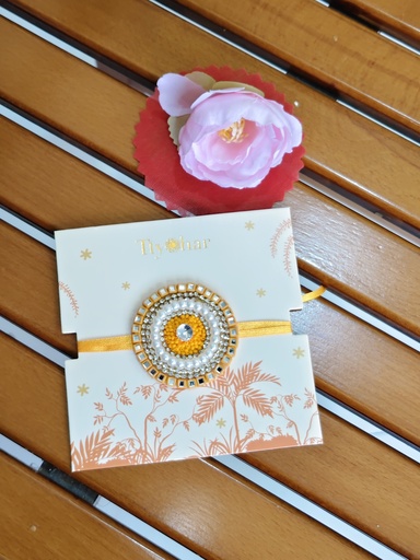 [13C-80-12.jpg] Rakhi