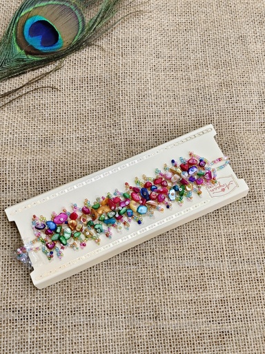 [75B-320-3-FB.jpg] Rakhi