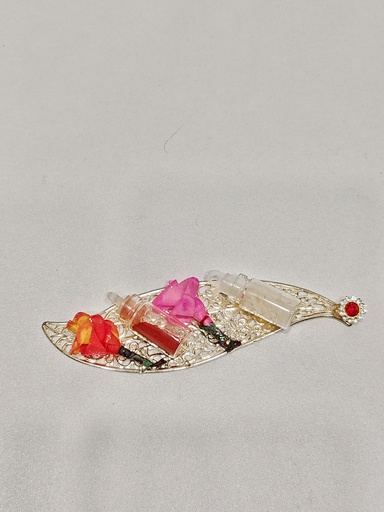 [D-45-6.jpg] Rakhi